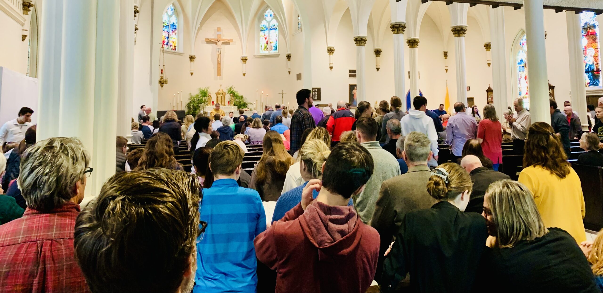 communion line Mass